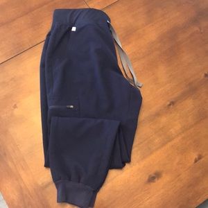 Figs scrubs (top and bottom )